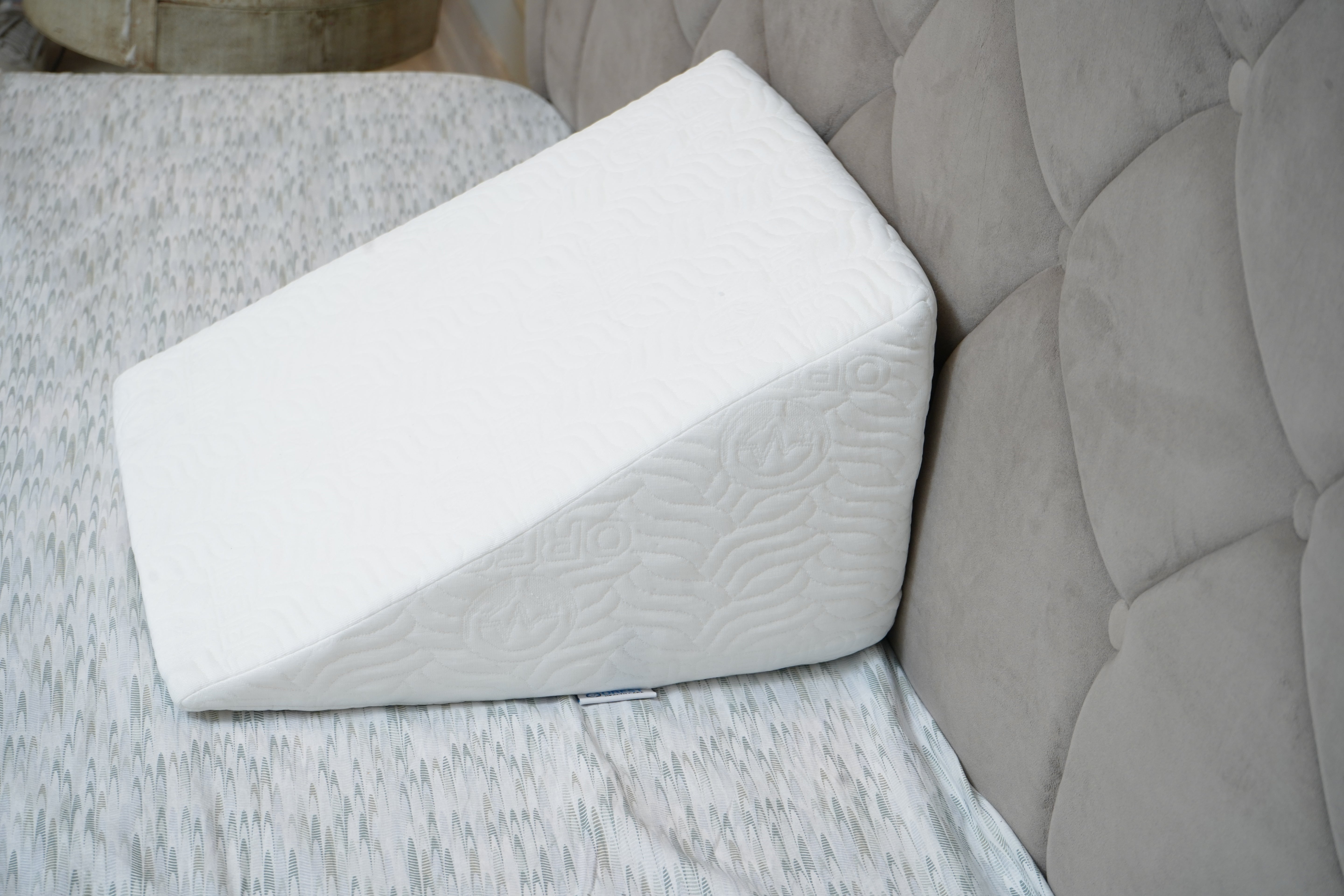 Wedge Pillow